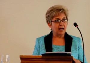 wafa-sultan-speaks-in-denmark-on-may-8-2011-c2ab-the-muslim-issue-2012-08-05-18-54-27